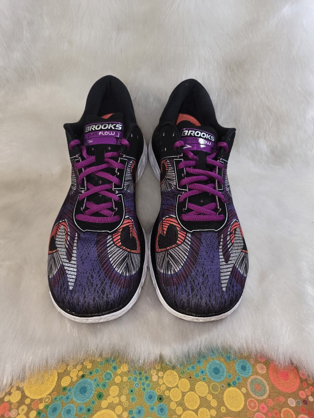 Brooks Pure Flow 6 Purple/Black Peacock Feather Patterned Women's Running Shoes - Picture 3 of 10